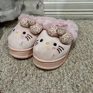 Hello Kitty Light baby pink Slippers
